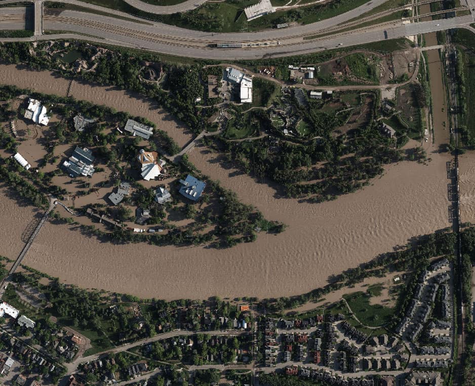 calgary flood aerial view elbow river