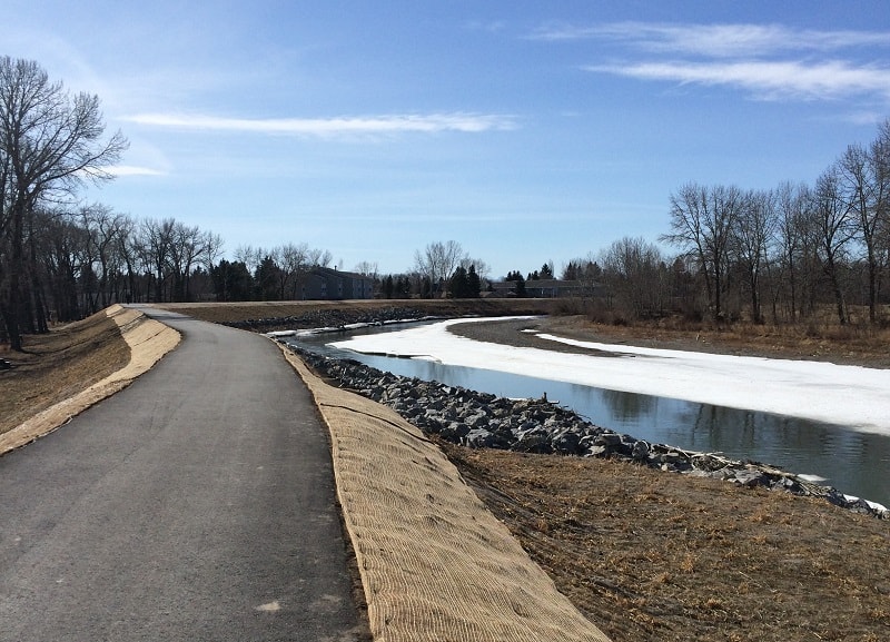 High River Dike System
